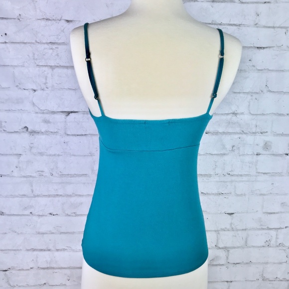 Daisy Fuentes Teal twist tank - Picture 2 of 4